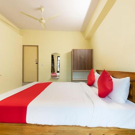 Oyo Kalpataru Lodge Hunsur Exterior photo