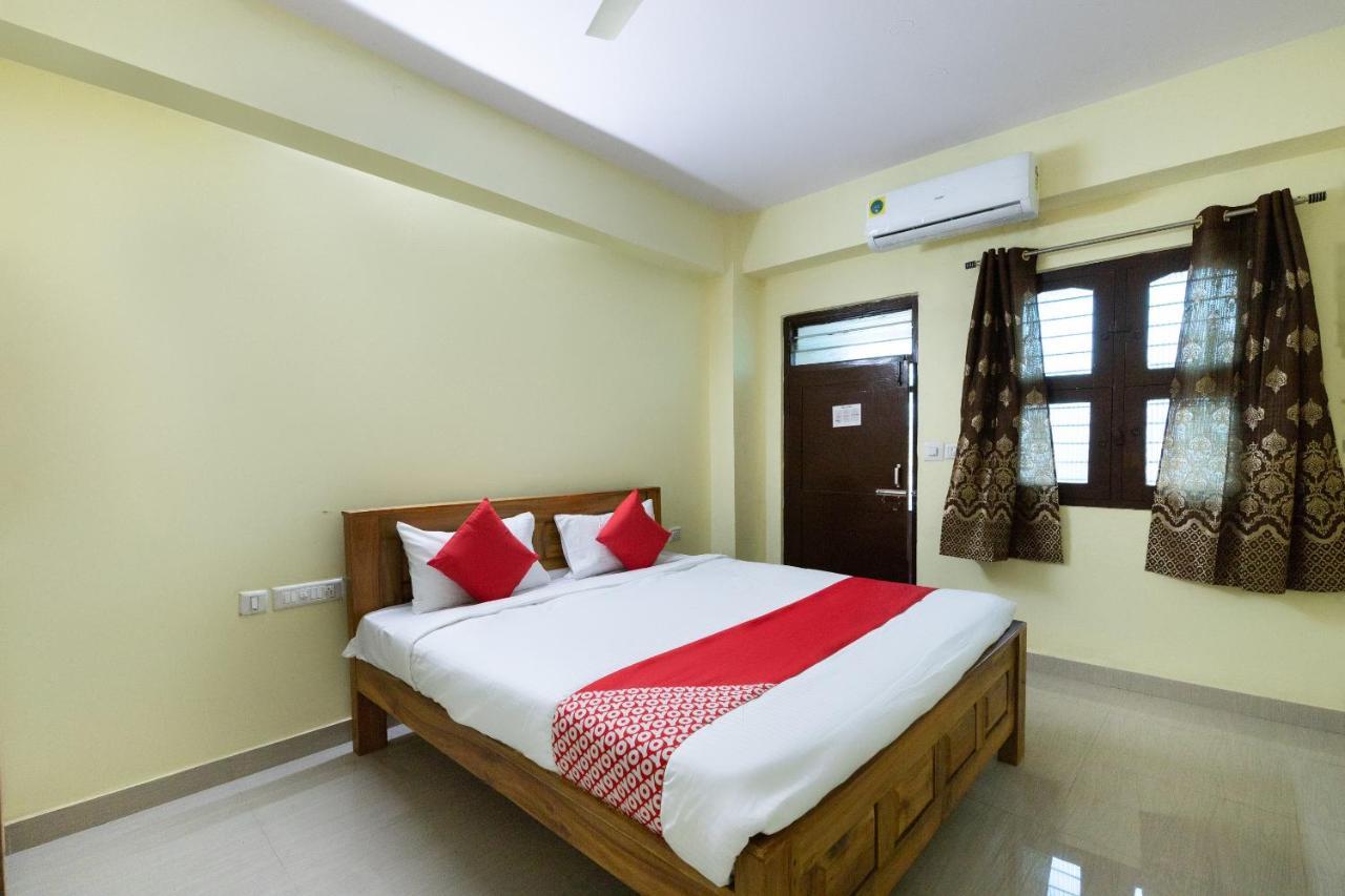 Oyo Kalpataru Lodge Hunsur Exterior photo